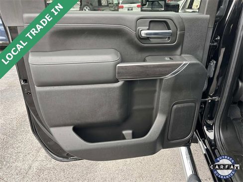 Used 2020 Chevrolet Silverado 2500 LTZ w/ LTZ Convenience Package image 17