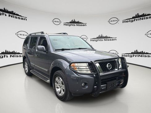 Used 2011 Nissan Pathfinder Silver AWD/4WD image 7