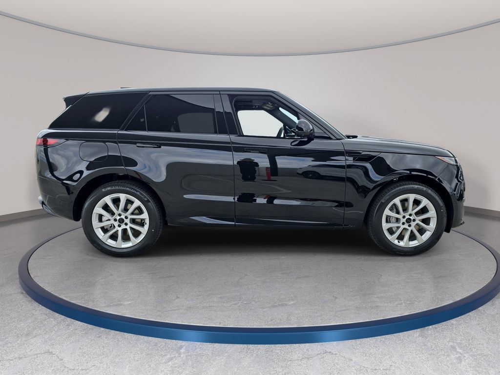 New 2026 Land Rover Range Rover Sport Dynamic SE AWD/4WD image 4