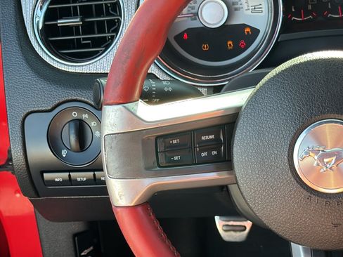 Used 2010 Ford Mustang GT RWD image 26