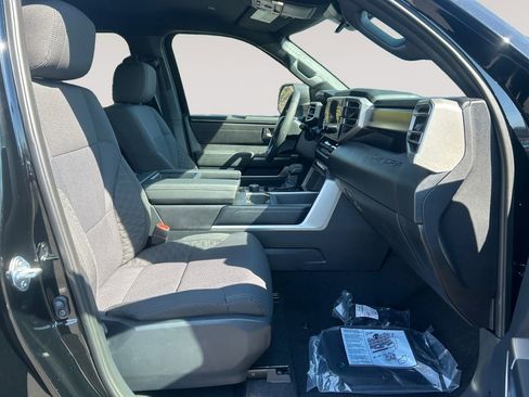 New 2026 Toyota Tundra SR5 AWD/4WD image 15