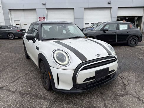 Certified 2023 MINI Cooper 4-Door Hardtop image 2