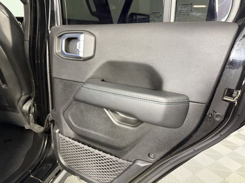 Used 2021 Jeep Wrangler Unlimited Rubicon 4xe w/ Steel Bumper Group image 30