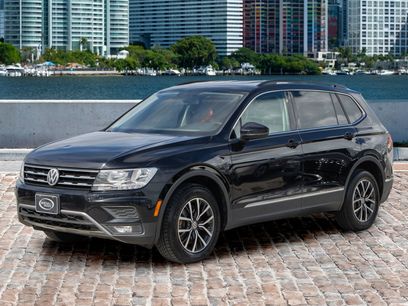 Used 2018 Volkswagen Tiguan SE