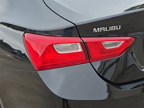 Used 2024 Chevrolet Malibu LT image 29