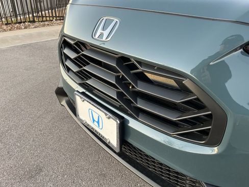 Used 2026 Honda HR-V Sport image 15