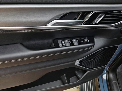 New 2026 Jeep Grand Wagoneer L Limited AWD/4WD image 18