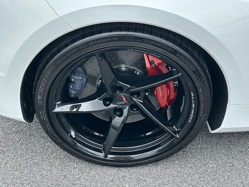 Used 2025 Chevrolet Corvette E-Ray image 17