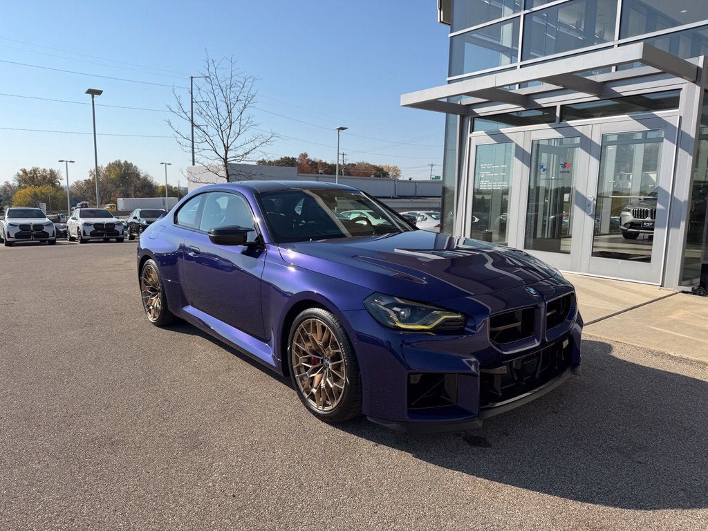 Used 2026 BMW M2 CS RWD image 1