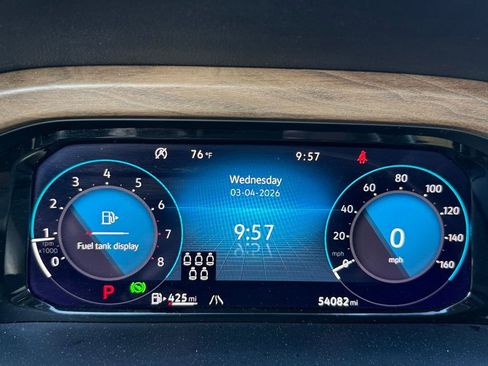 Used 2024 Volkswagen Atlas SE image 21