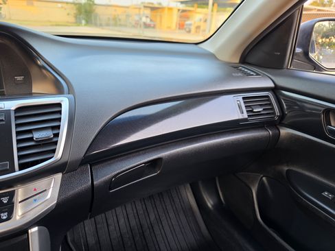 Used 2013 Honda Accord Sport image 25