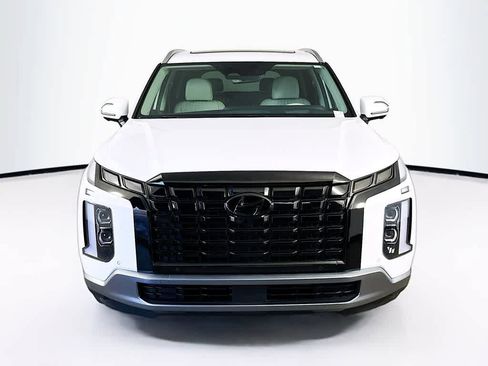 Used 2024 Hyundai Palisade Limited image 6