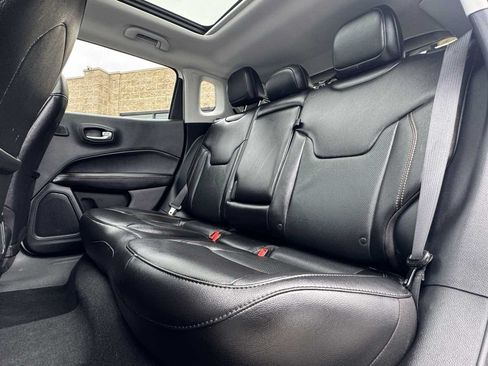 Used 2021 Jeep Compass Limited w/ Sun and Sound Group AWD/4WD image 40