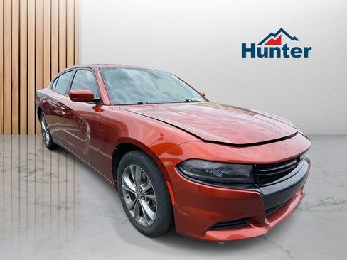 Used 2021 Dodge Charger SXT image 1