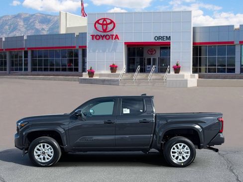 New 2026 Toyota Tacoma SR5 image 5