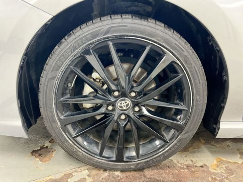 Used 2024 Toyota Camry XSE image 26