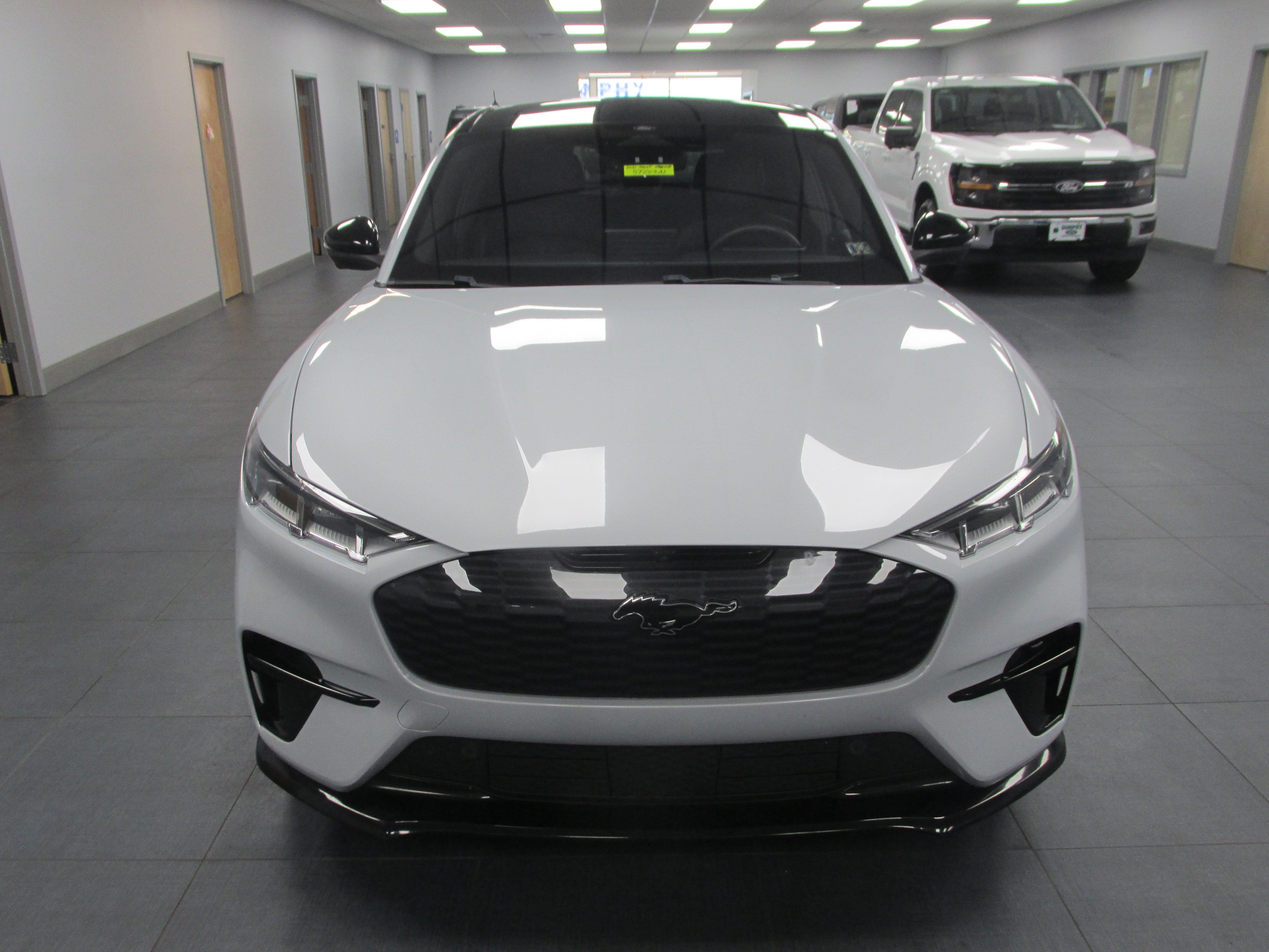 Used 2021 Ford Mustang Mach-E GT w/ GT Performance Edition AWD/4WD image 2