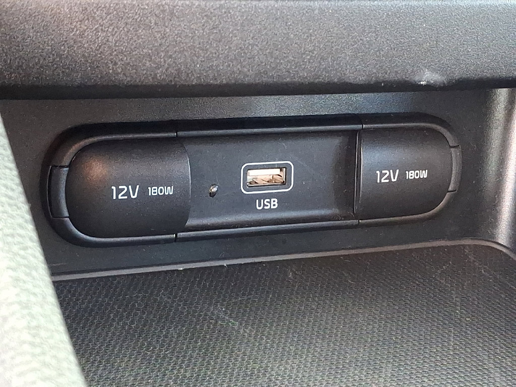 Certified 2023 Kia Forte LXS w/ LXS Technology Package FWD image 26