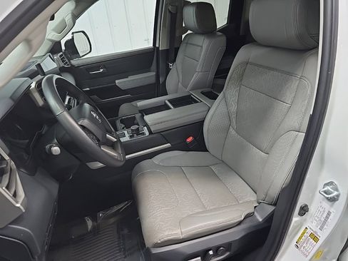 Used 2022 Toyota Tundra Limited image 29