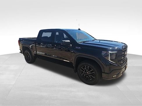 Used 2023 GMC Sierra 1500 Elevation AWD/4WD image 3