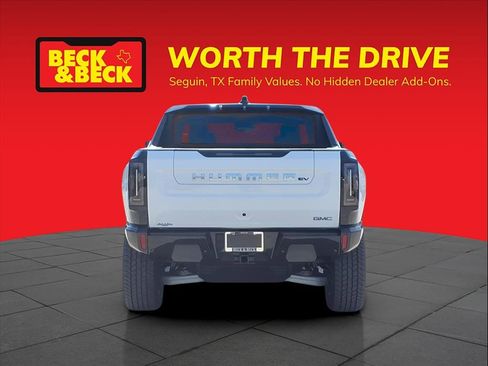 New 2026 GMC Hummer EV 4x4 Crew Cab image 6
