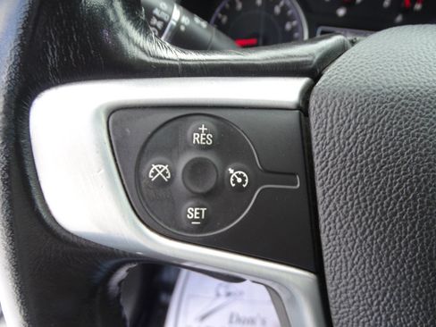 Used 2018 GMC Acadia SLT image 19