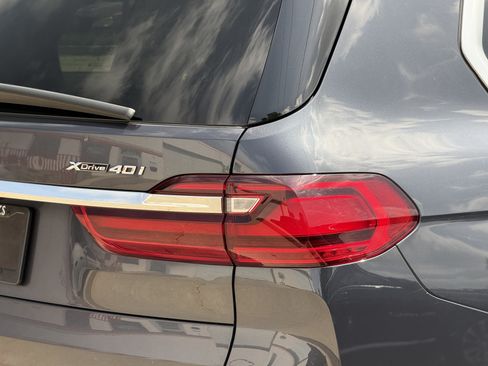 Used 2020 BMW X7 xDrive40i w/ Premium Package AWD/4WD image 34
