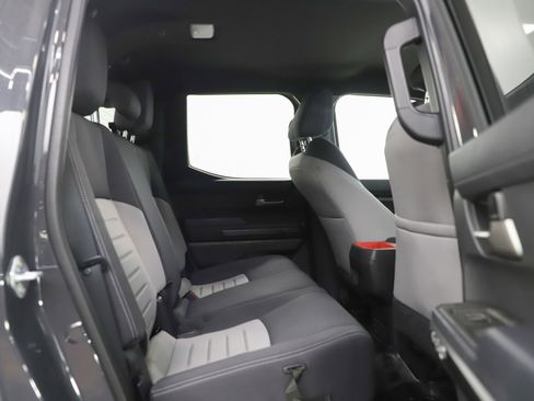 Used 2024 Toyota Tacoma TRD Off-Road image 12