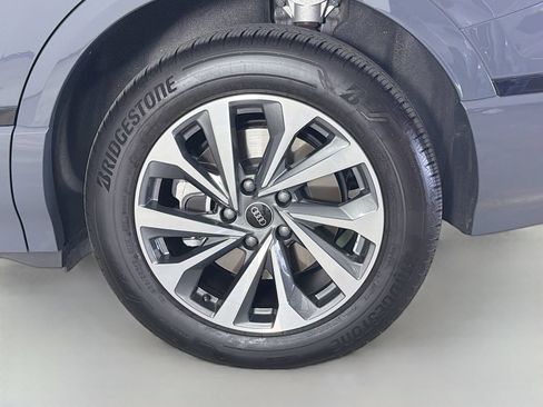 Certified 2025 Audi Q6 e-tron Premium w/ Convenience Package AWD/4WD image 31