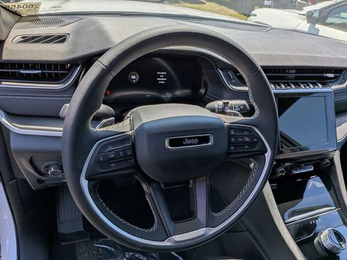 New 2026 Jeep Grand Cherokee L 2WD image 16