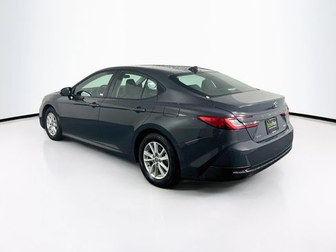 Used 2025 Toyota Camry LE FWD image 5