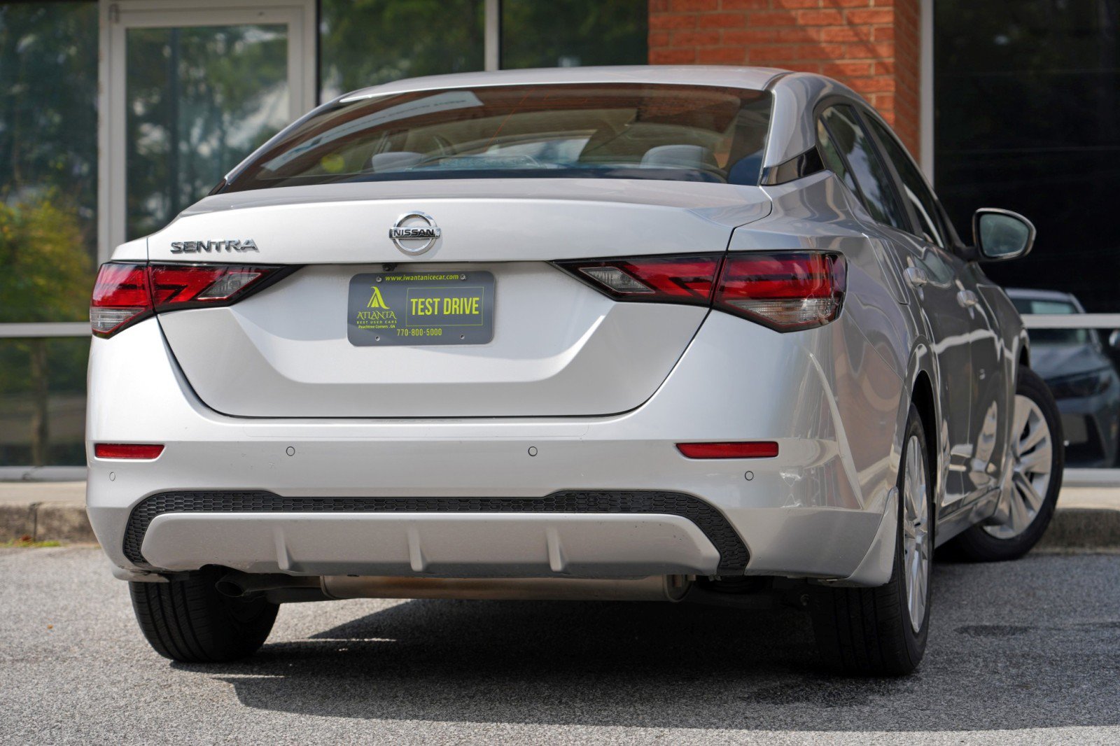 Used 2022 Nissan Sentra S w/ Trunk Package FWD image 4