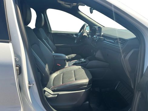 Used 2025 Ford Escape ST-Line w/ Equipment Group 301A FWD image 22