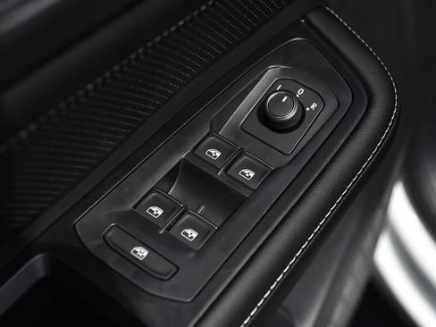 New 2026 Volkswagen Atlas Cross Sport SE AWD/4WD image 8
