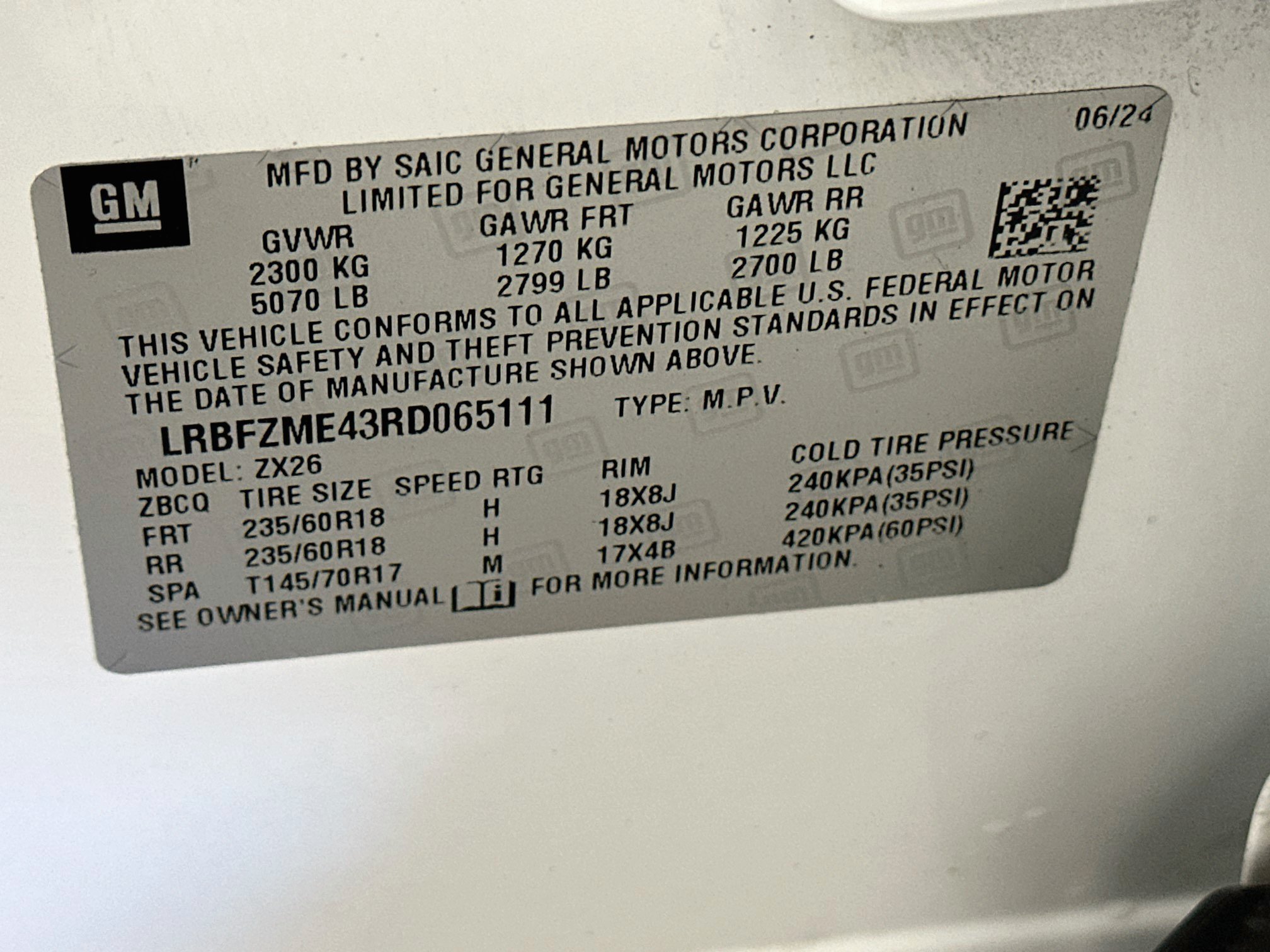 Used 2024 Buick Envision Preferred AWD/4WD image 12