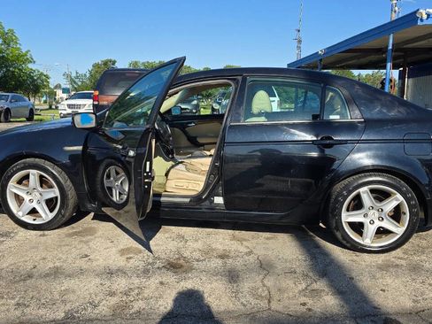 Used 2004 Acura TL FWD image 3
