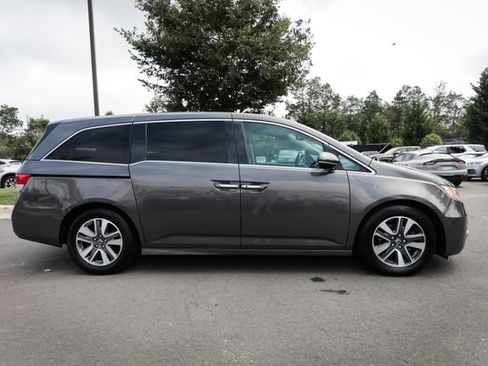 Used 2015 Honda Odyssey Touring Elite image 8