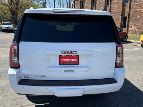 Used 2019 GMC Yukon XL SLT AWD/4WD image 7