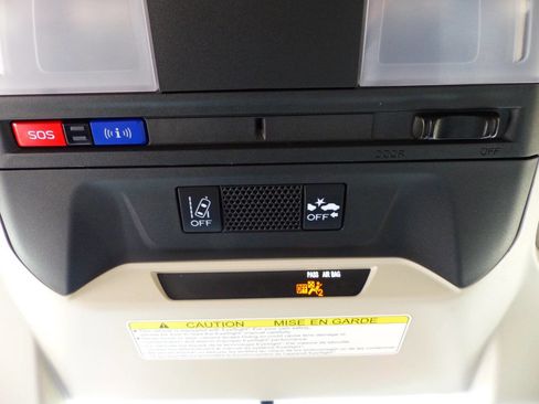 Used 2019 Subaru Crosstrek 2.0i Limited w/ Popular Package #4 image 35