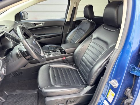 Used 2020 Ford Edge SEL w/ Convenience Package image 16