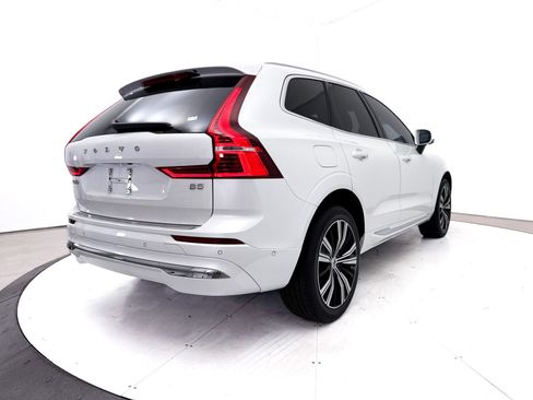 Used 2023 Volvo XC60 B5 Plus w/ Protection Package Premier FWD image 18