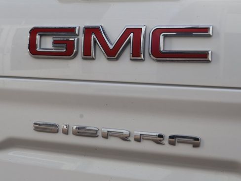 Certified 2022 GMC Sierra 1500 SLT image 21