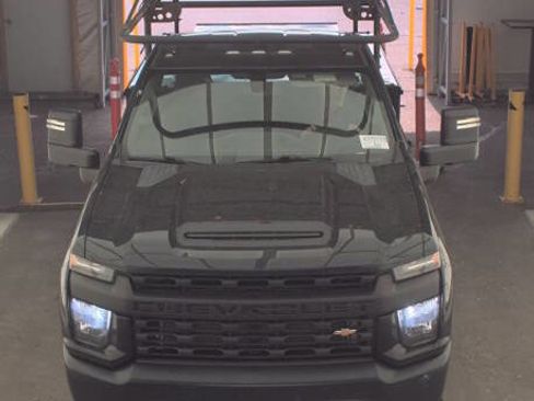 Used 2021 Chevrolet Silverado 2500 W/T w/ WT Fleet Convenience Package AWD/4WD image 3