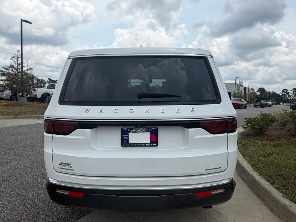 Used 2022 Jeep Wagoneer Series II AWD/4WD image 21