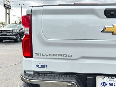 New 2026 Chevrolet Silverado 1500 LTZ w/ LTZ Premium Package AWD/4WD image 9
