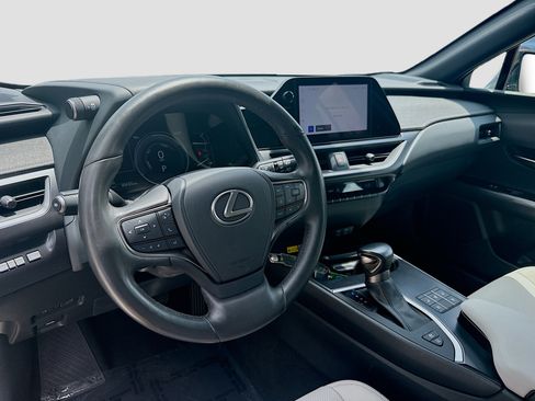 Used 2023 Lexus UX 250h FWD w/ Accessory Package (Z1) image 9