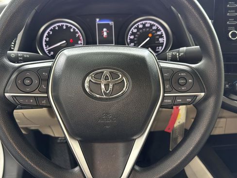 Used 2024 Toyota Camry LE image 15