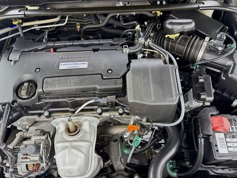 Used 2017 Honda Accord EX image 38