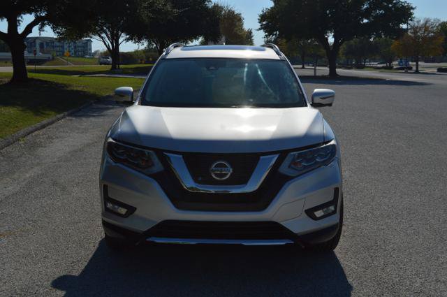 Used 2018 Nissan Rogue SL w/ Premium Package AWD/4WD image 5