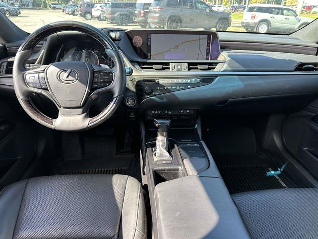 Used 2019 Lexus ES 350 w/ Premium Package FWD image 34